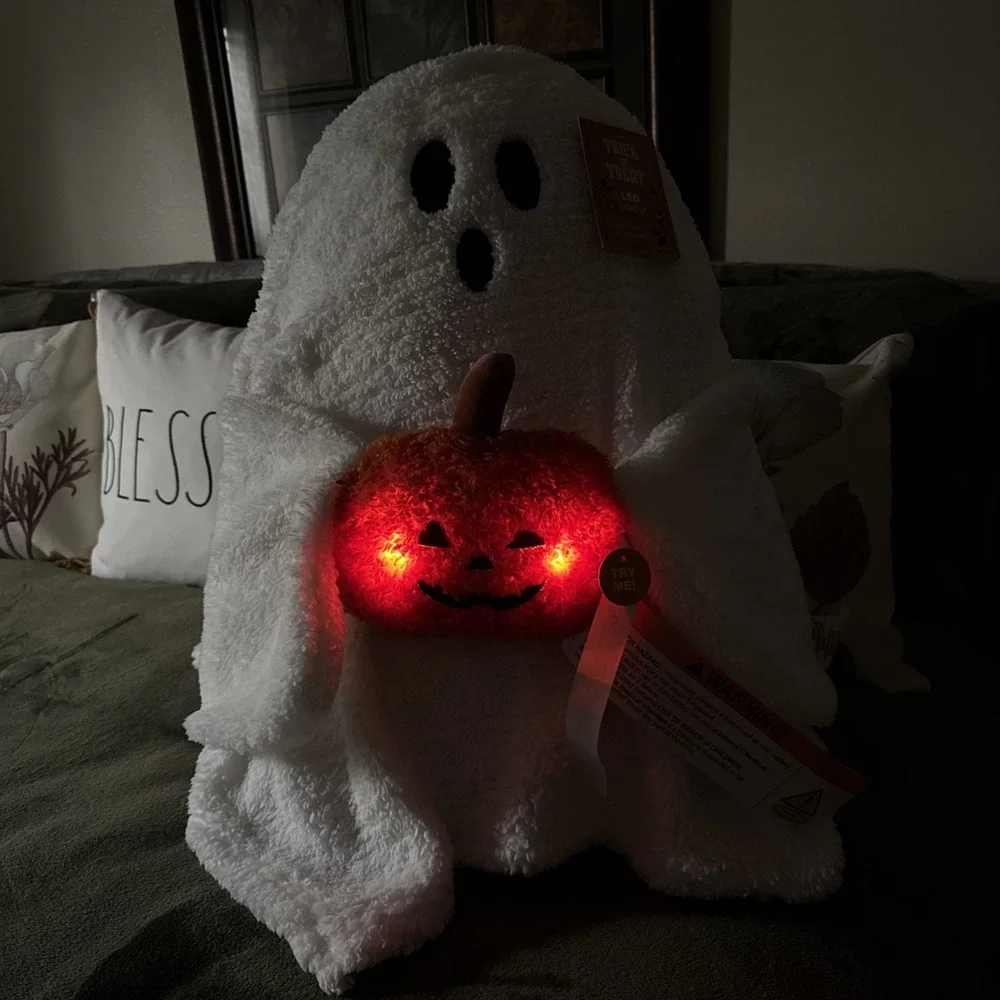 New Jumbo GHOST With Pumpkin HALLOWEEN Sherpa Decorative Pillow LED light Up
